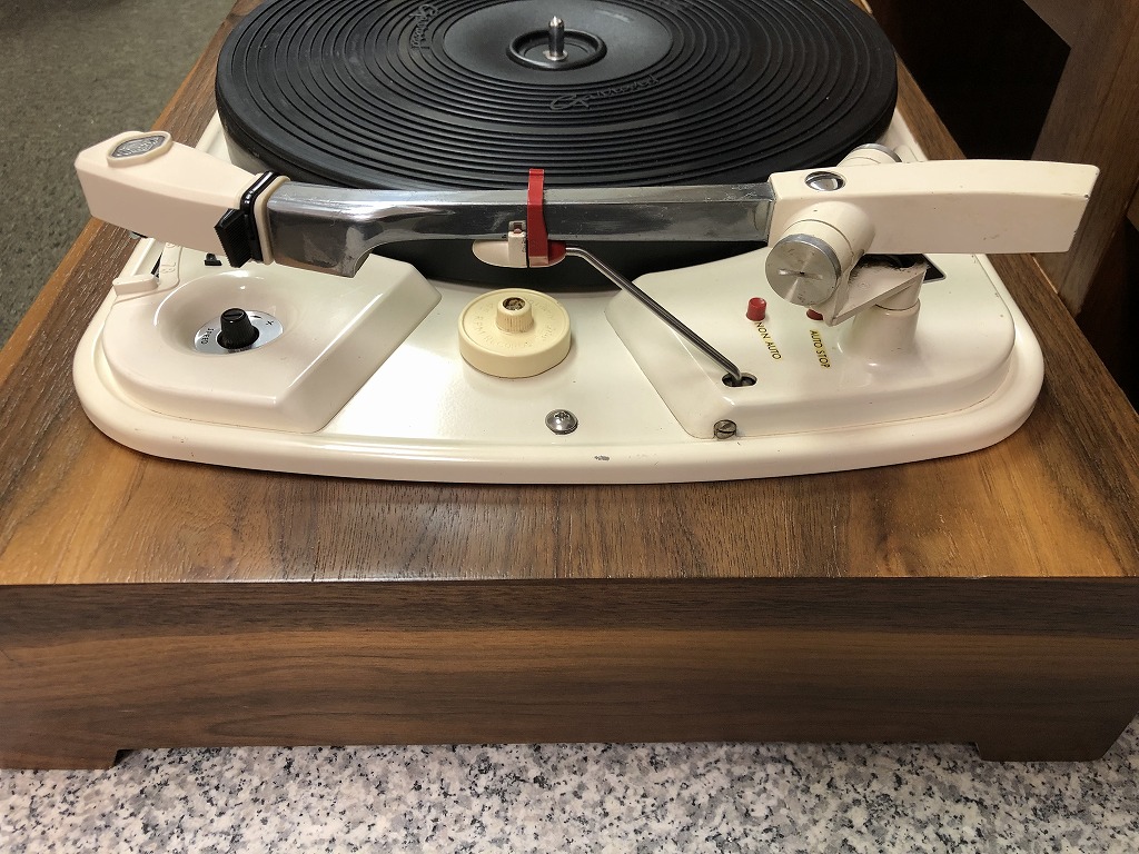 garrard ガラード 4HF(L) 50Hz ウッドキャビネッツト入りレコードプレーヤーシステム 販売終了いたしました。 ありがとうございました。